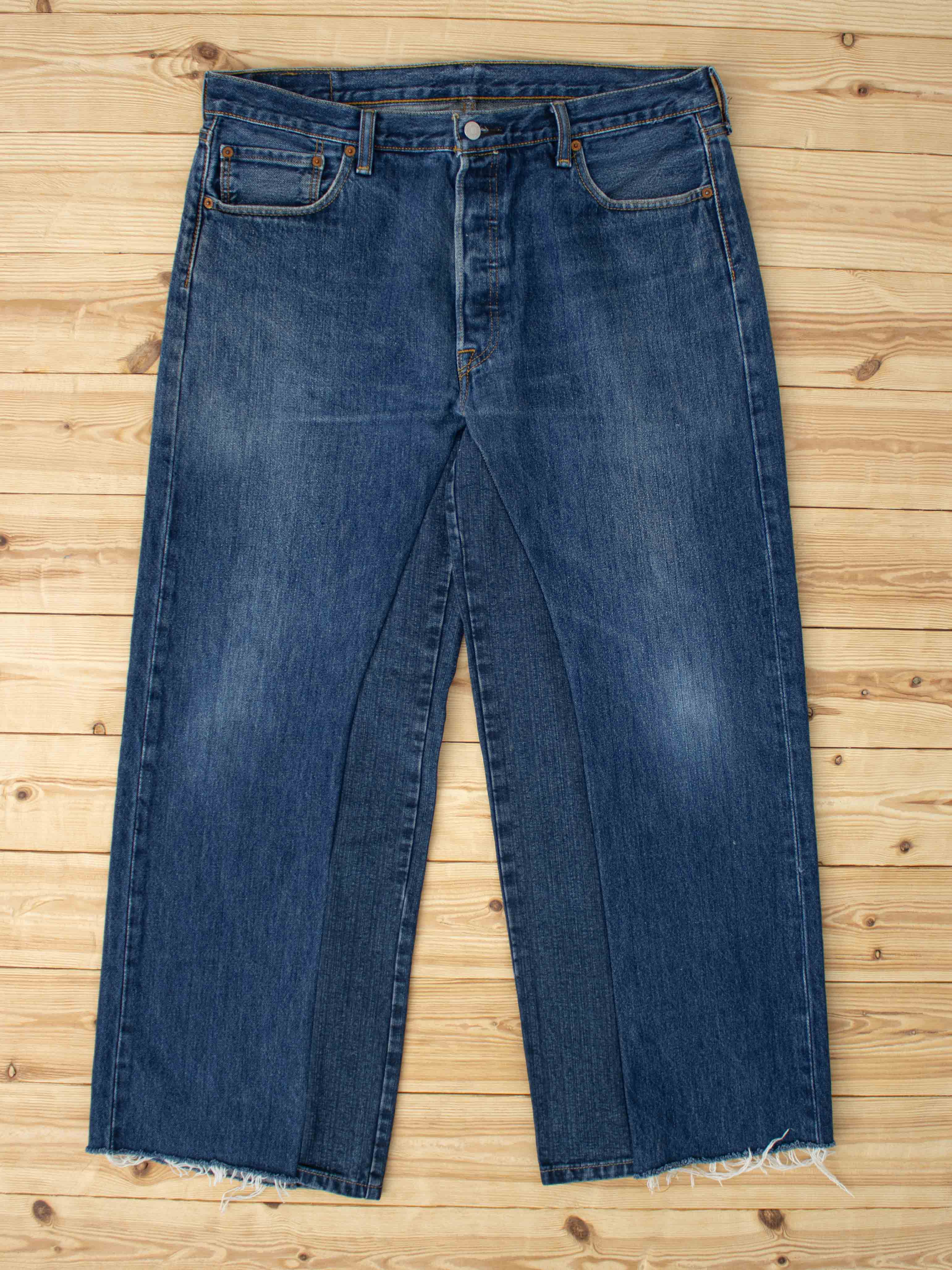 (W36 L34) Reworked Vintage Levi's 501 Jeans
