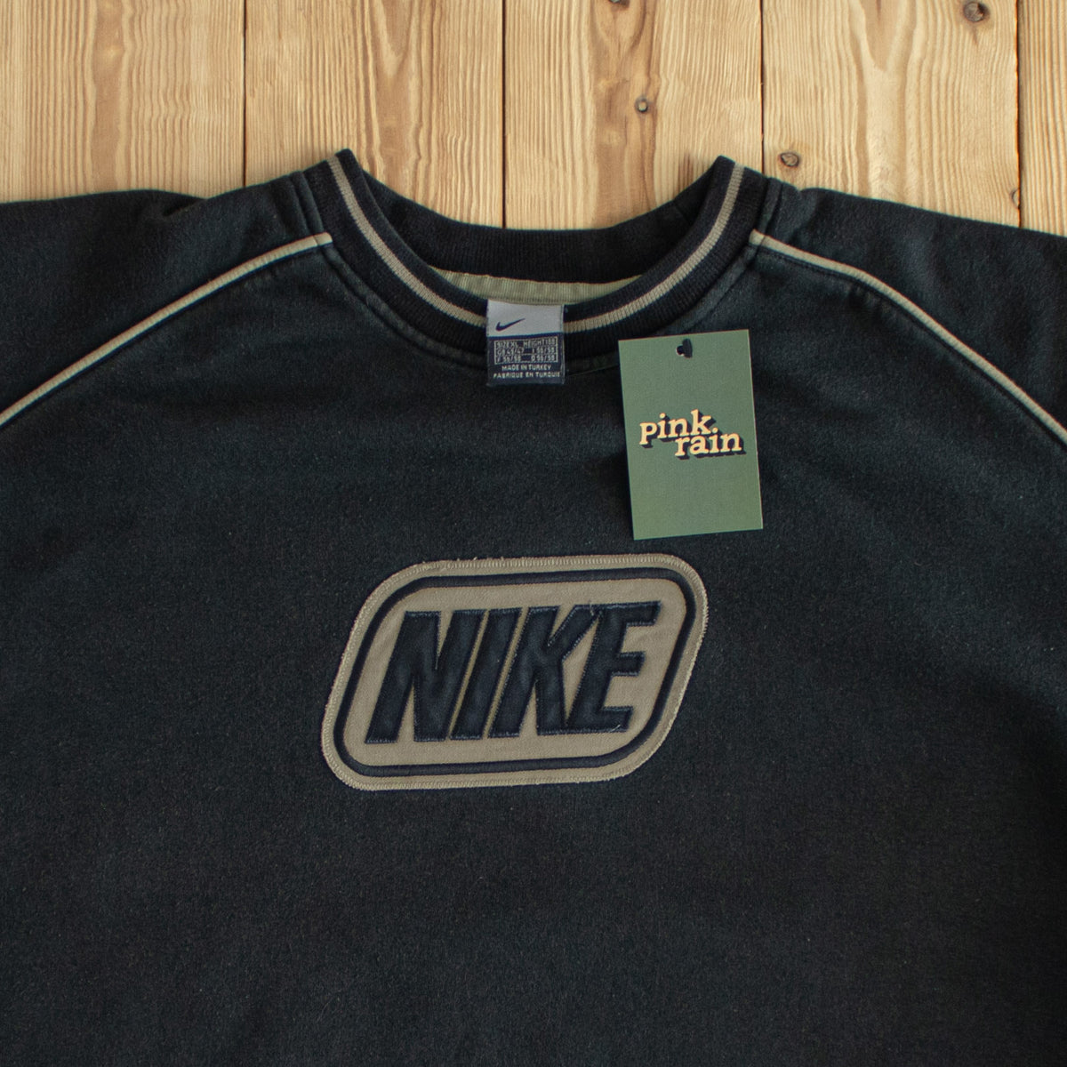 (XL) Nike Spell Out Vintage Embroidered Sweatshirt Black