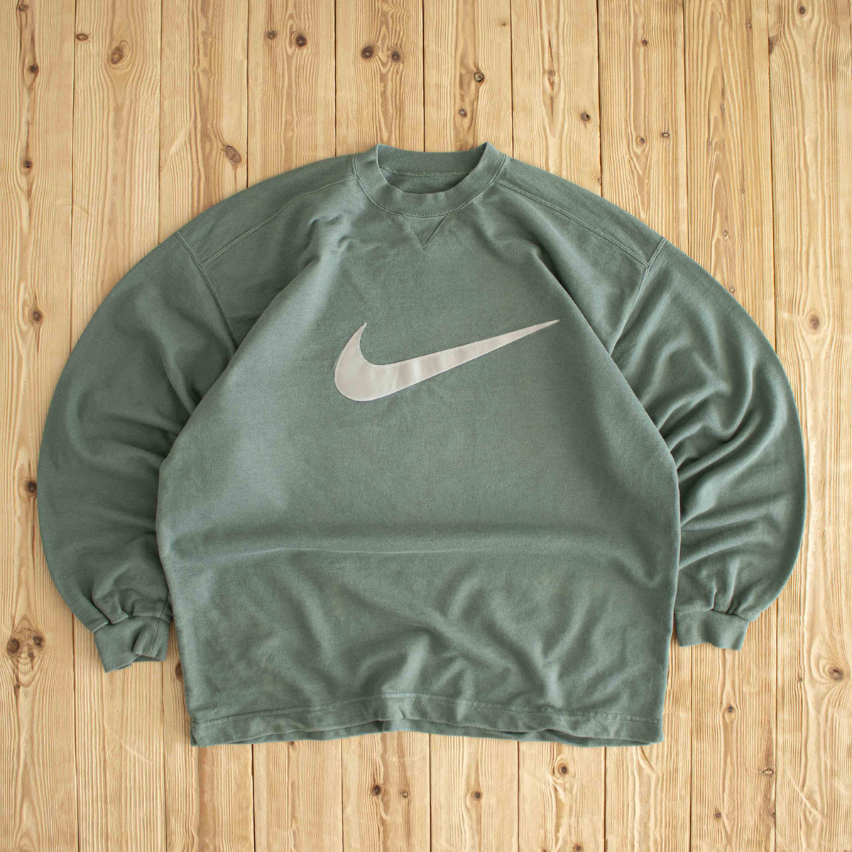 (XL/XXL) Nike Swoosh Vintage Embroidered Sweatshirt Green