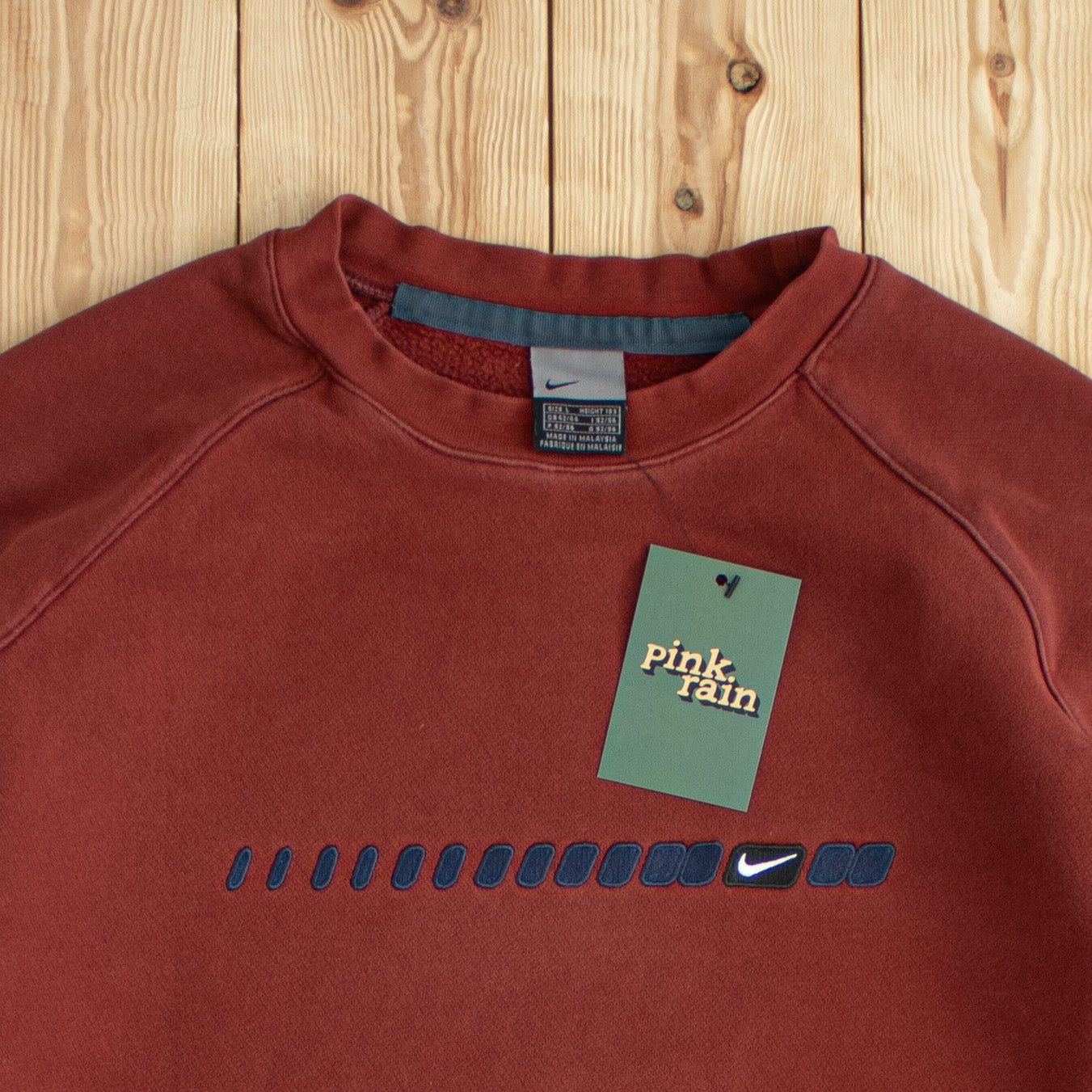 (L) Vintage Nike Logo Embroidered Sweatshirt