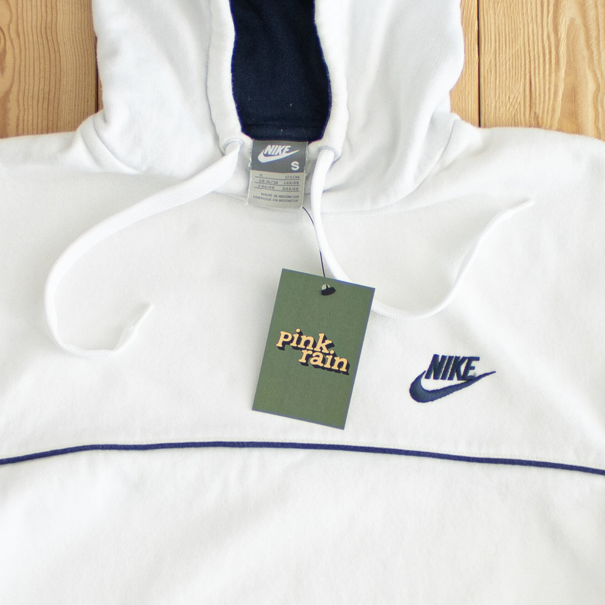(S/M) Nike Vintage Essential Embroidered Hoodie White
