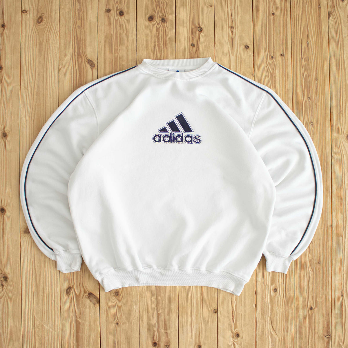 (M) Adidas Logo Vintage Embroidered Sweatshirt White