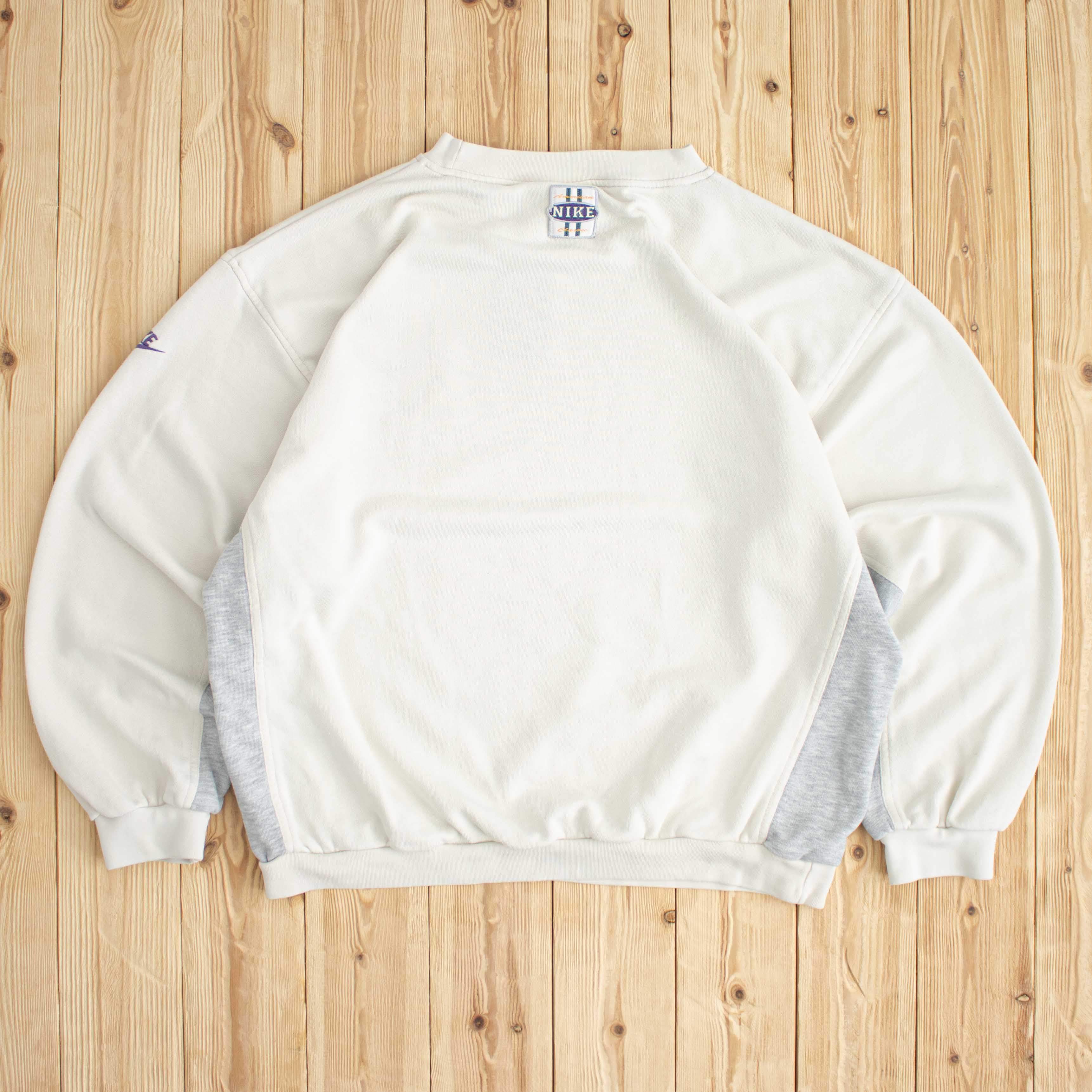(XL) Vintage Nike American Classic Embroidered Sweatshirt
