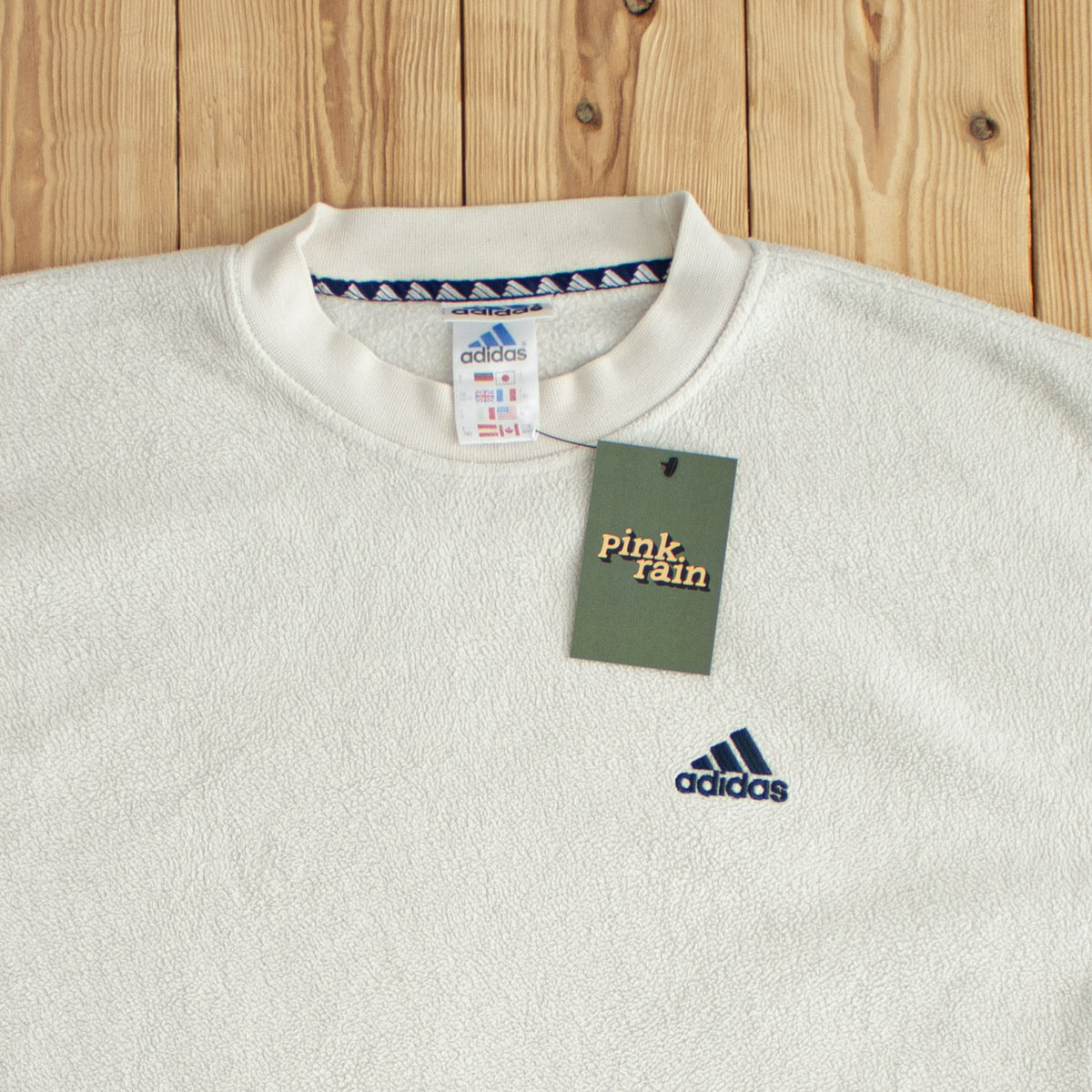 (L) Adidas Vintage Essential Embroidered Fleece Sweatshirt Beige