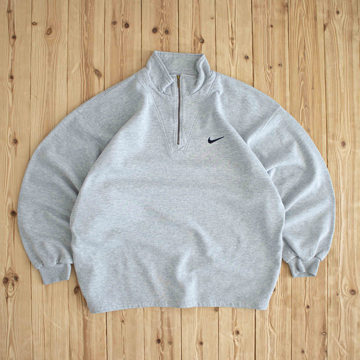 (XL) Nike Vintage Essential Embroidered Quarter-Zip Gray