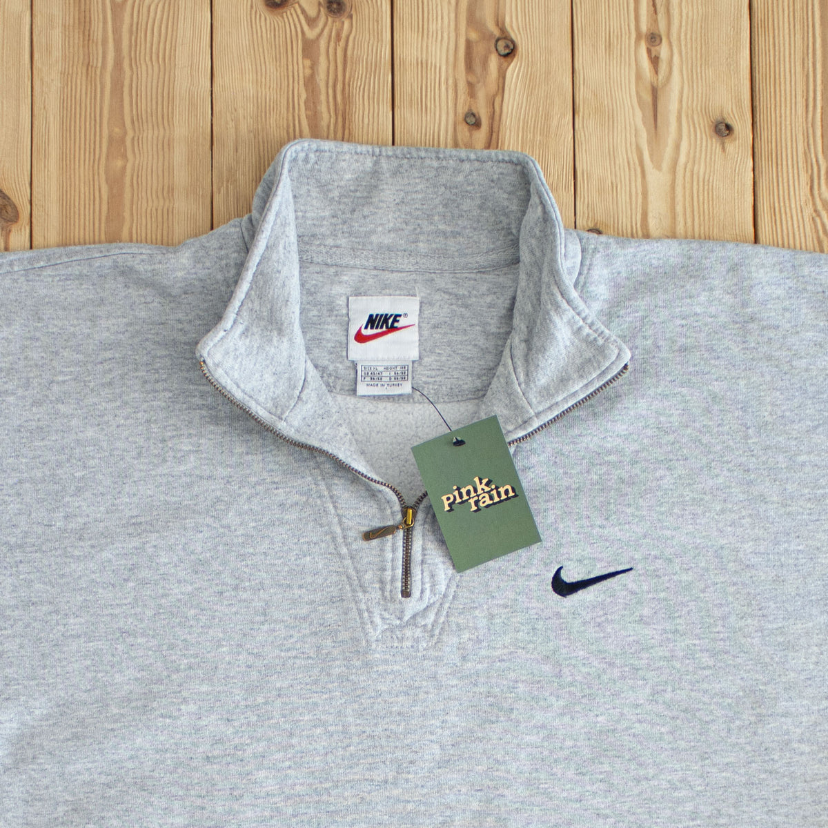 (XL) Nike Vintage Essential Embroidered Quarter-Zip Gray