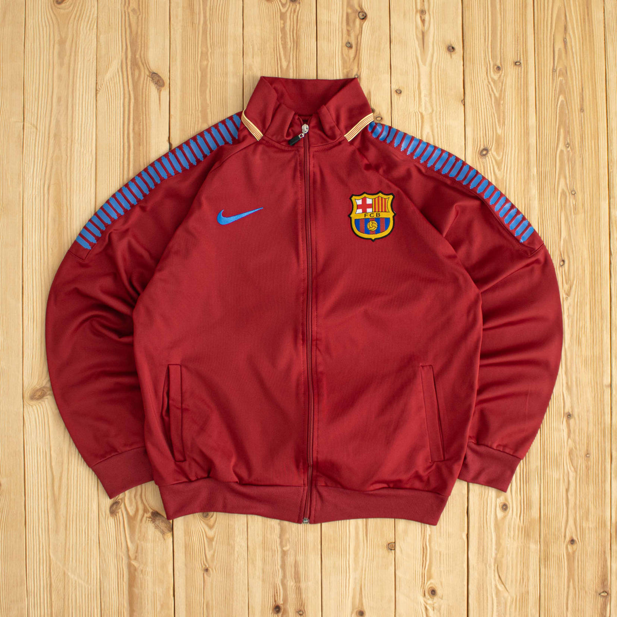 (S/M) Nike F.C. Barcelona Embroidered Full-Zip Sweatshirt Red