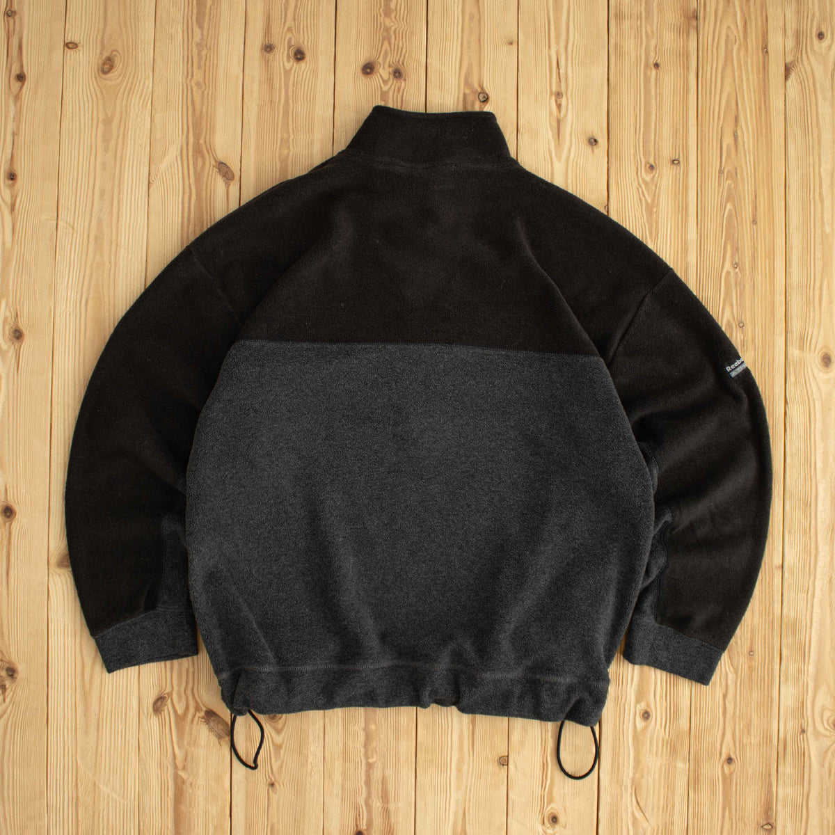 (M) Reebok Athletic Vintage Embroidered Fleece Quarter-Zip Black