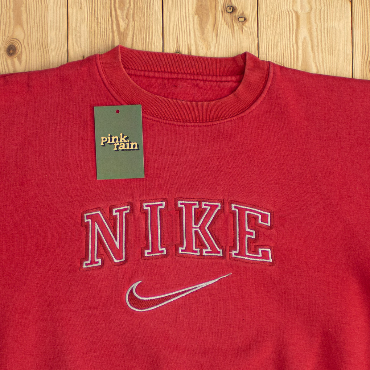 (S) Nike Spell Out Vintage Embroidered Sweatshirt Red