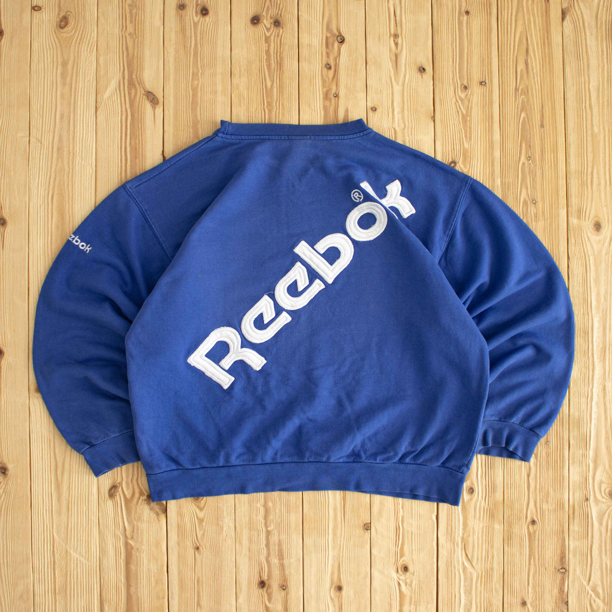 (M) Reebok Logo Vintage Embroidered Sweatshirt Blue