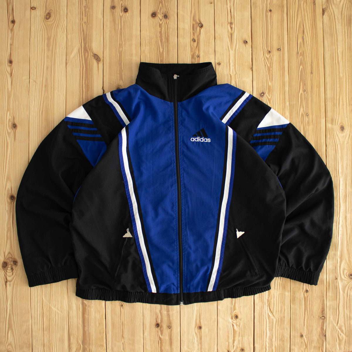 (M/L) Adidas Vintage Embroidered Jacket Black