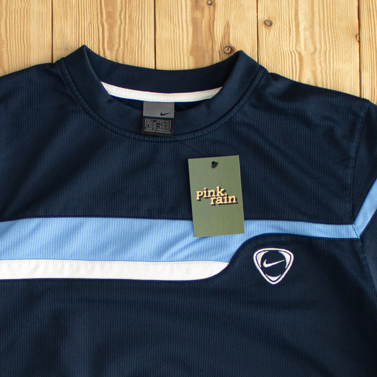 (L) Nike Vintage Essential Embroidered Sweatshirt Blue