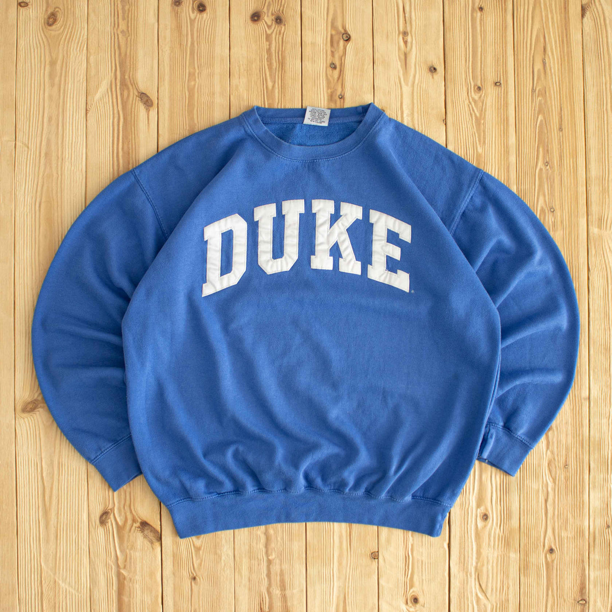 (M) Duke Vintage Embroidered Sweatshirt Blue