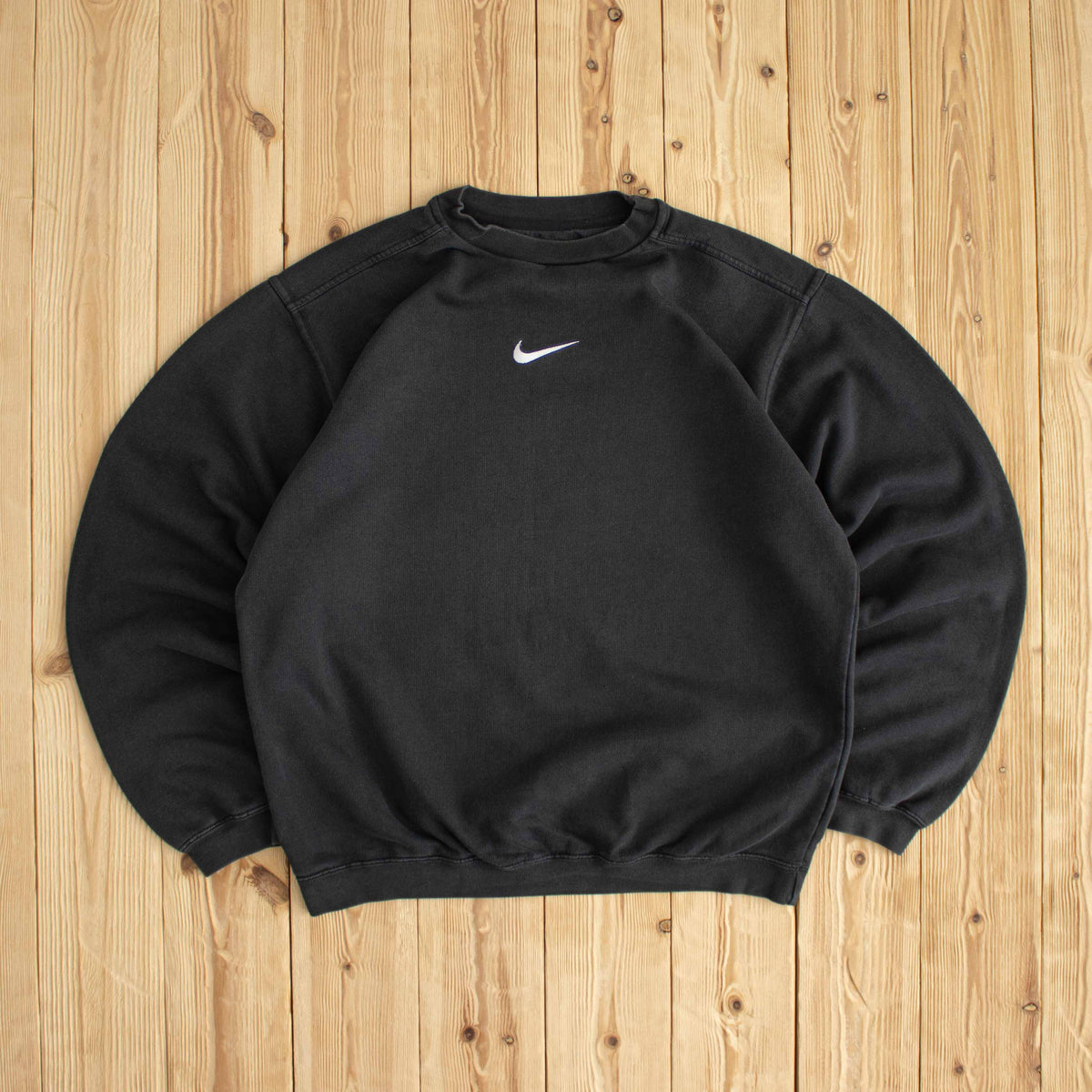 (S/M) Nike Center Swoosh Vintage Embroidered Sweatshirt Black