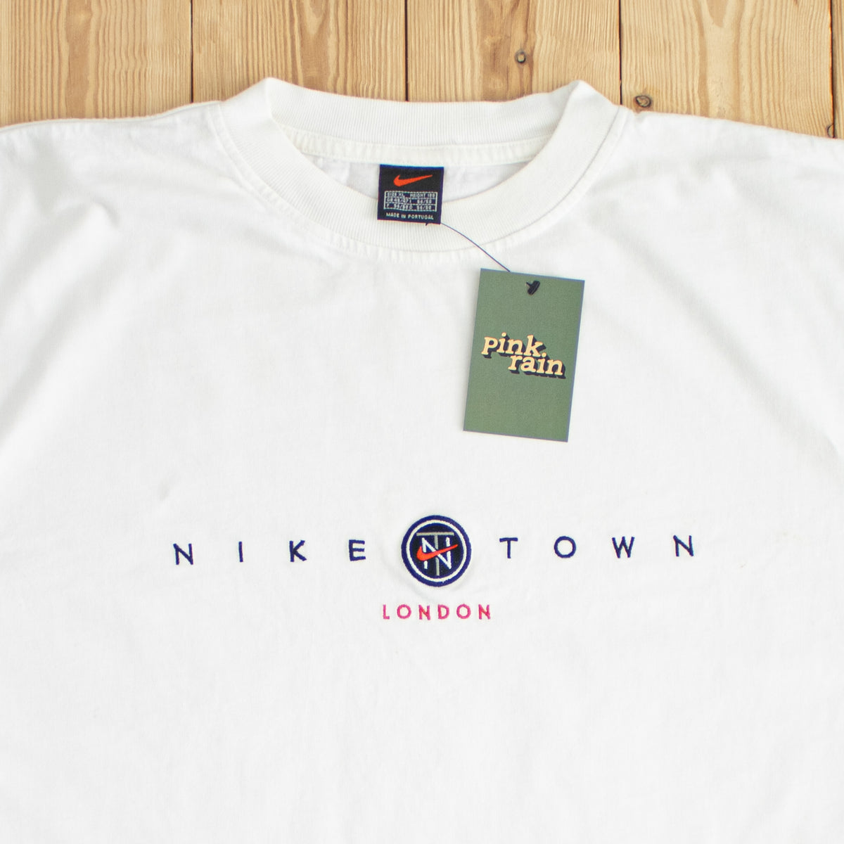 (XL) Nike Town London Vintage Embroidered T-Shirt White