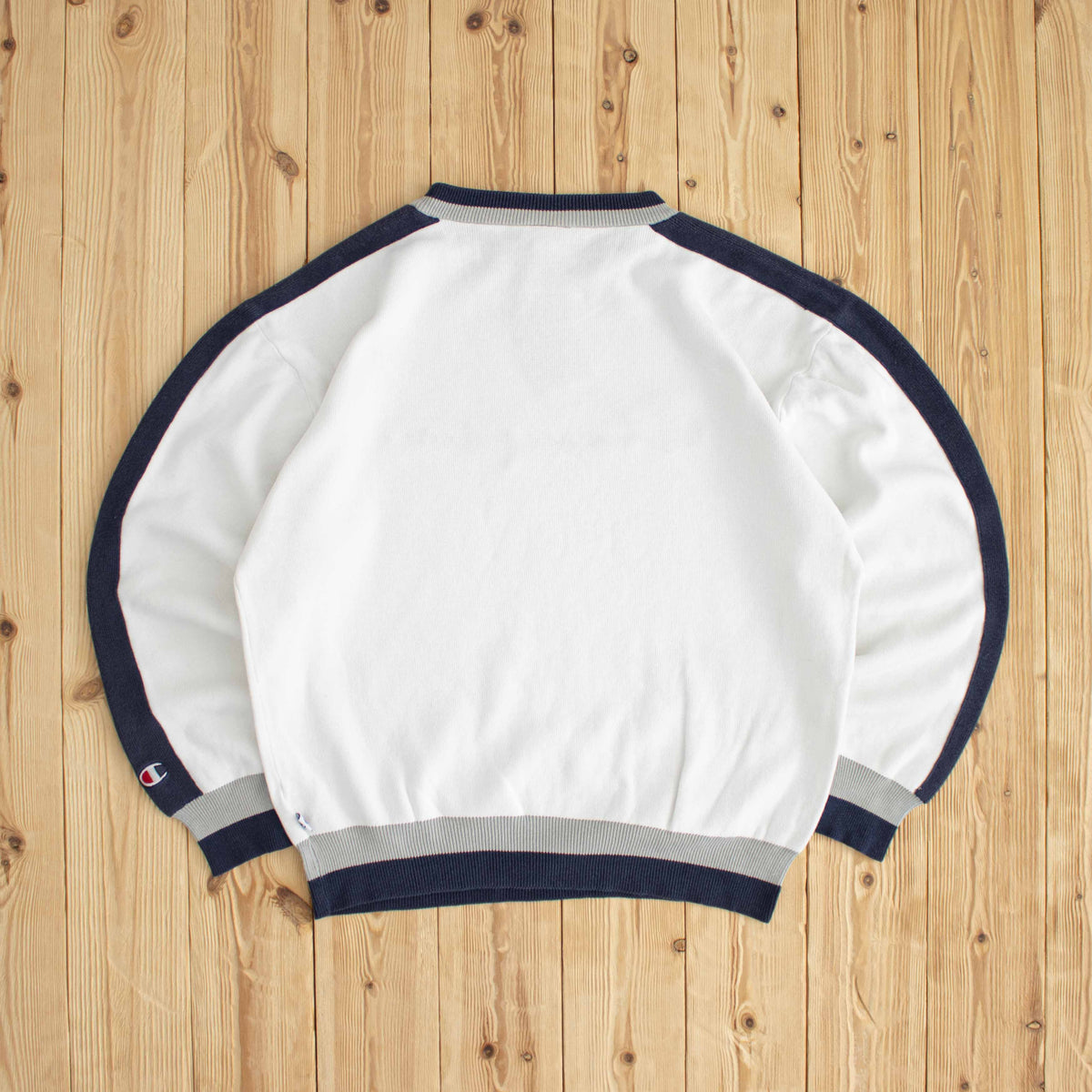 (M) Champion Spell Out Vintage Embroidered Sweater White