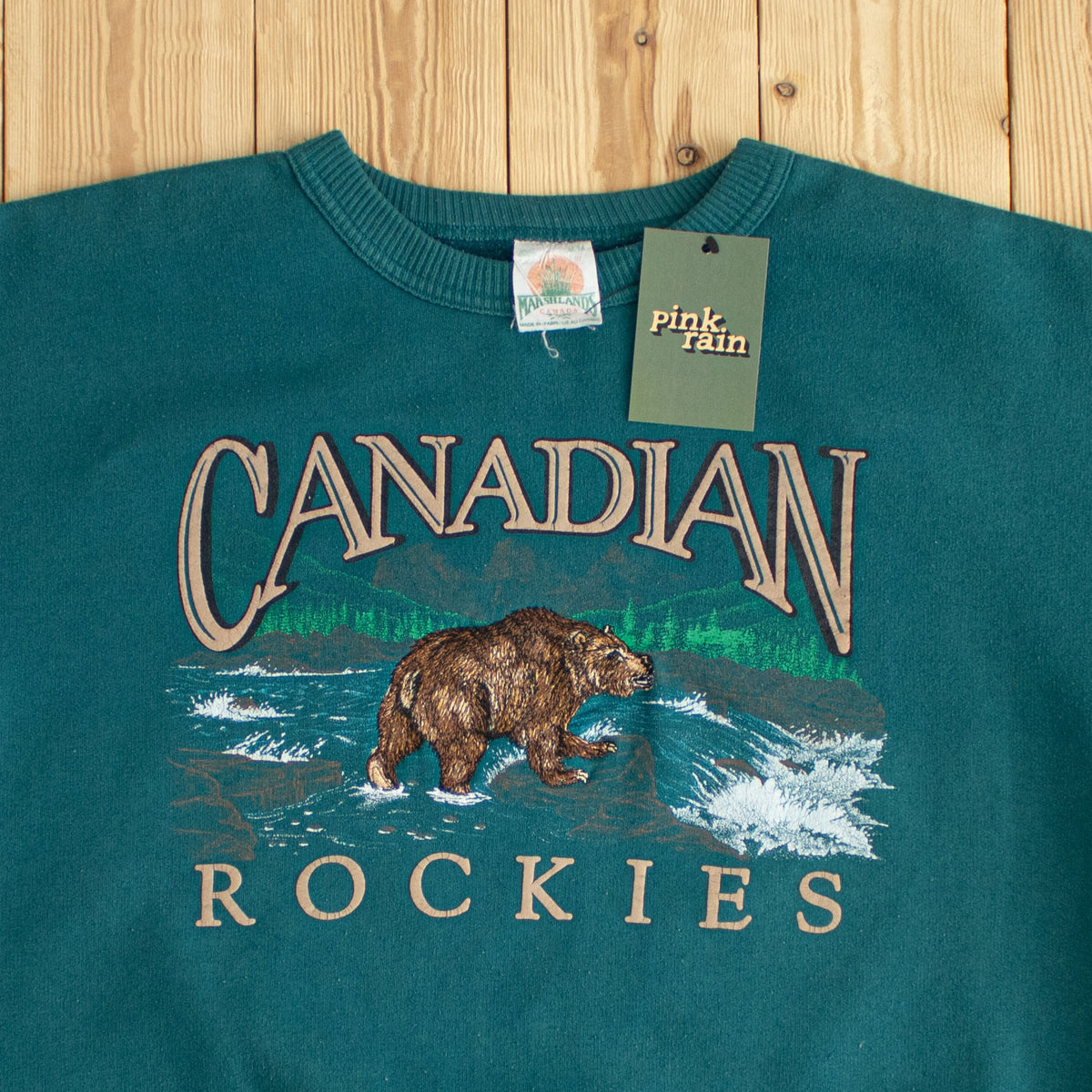 (M) Marshlands Canadian Rockies Vintage Embroidered Sweatshirt Blue