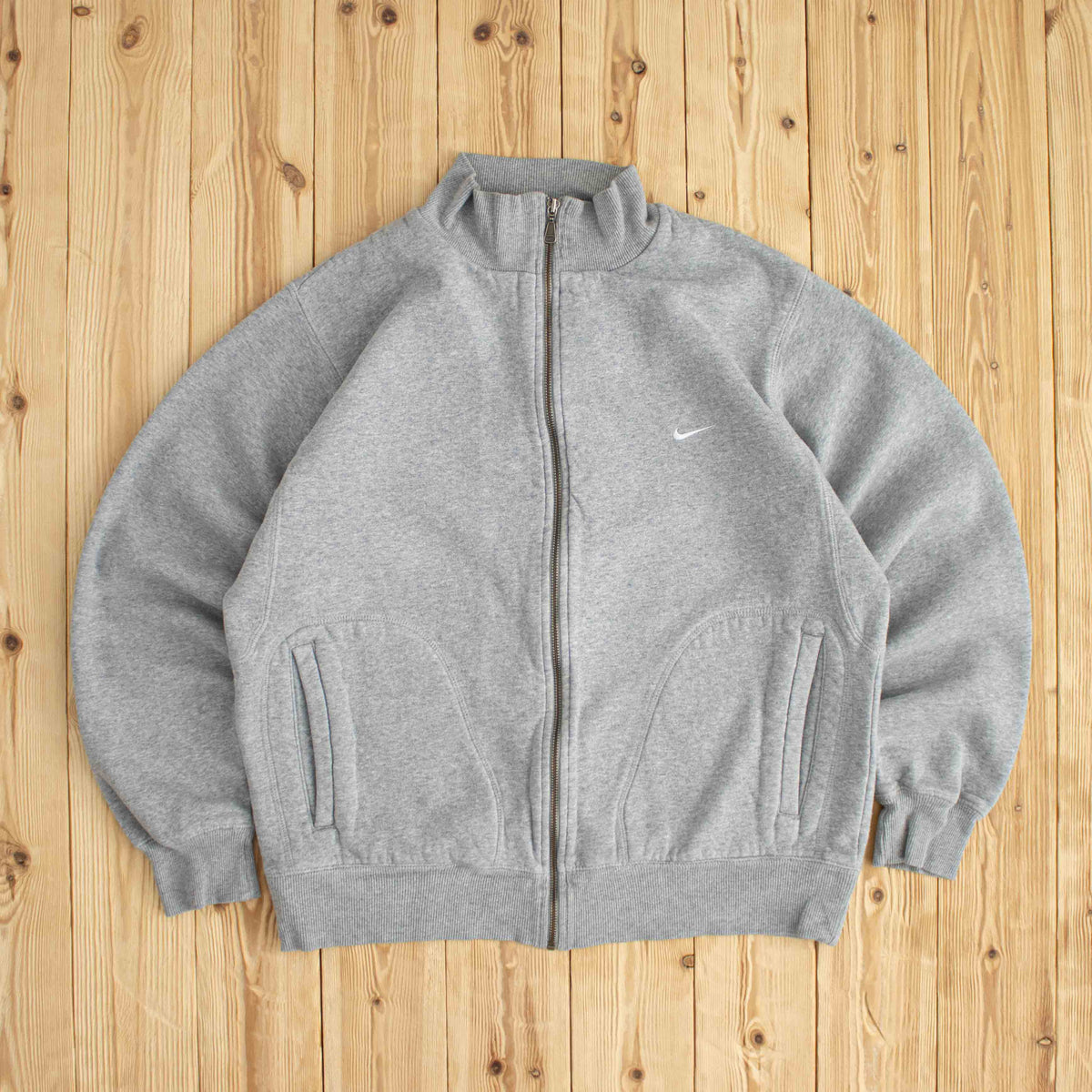 (M/L) Nike Vintage Essential Embroidered Full-Zip Sweatshirt Gray