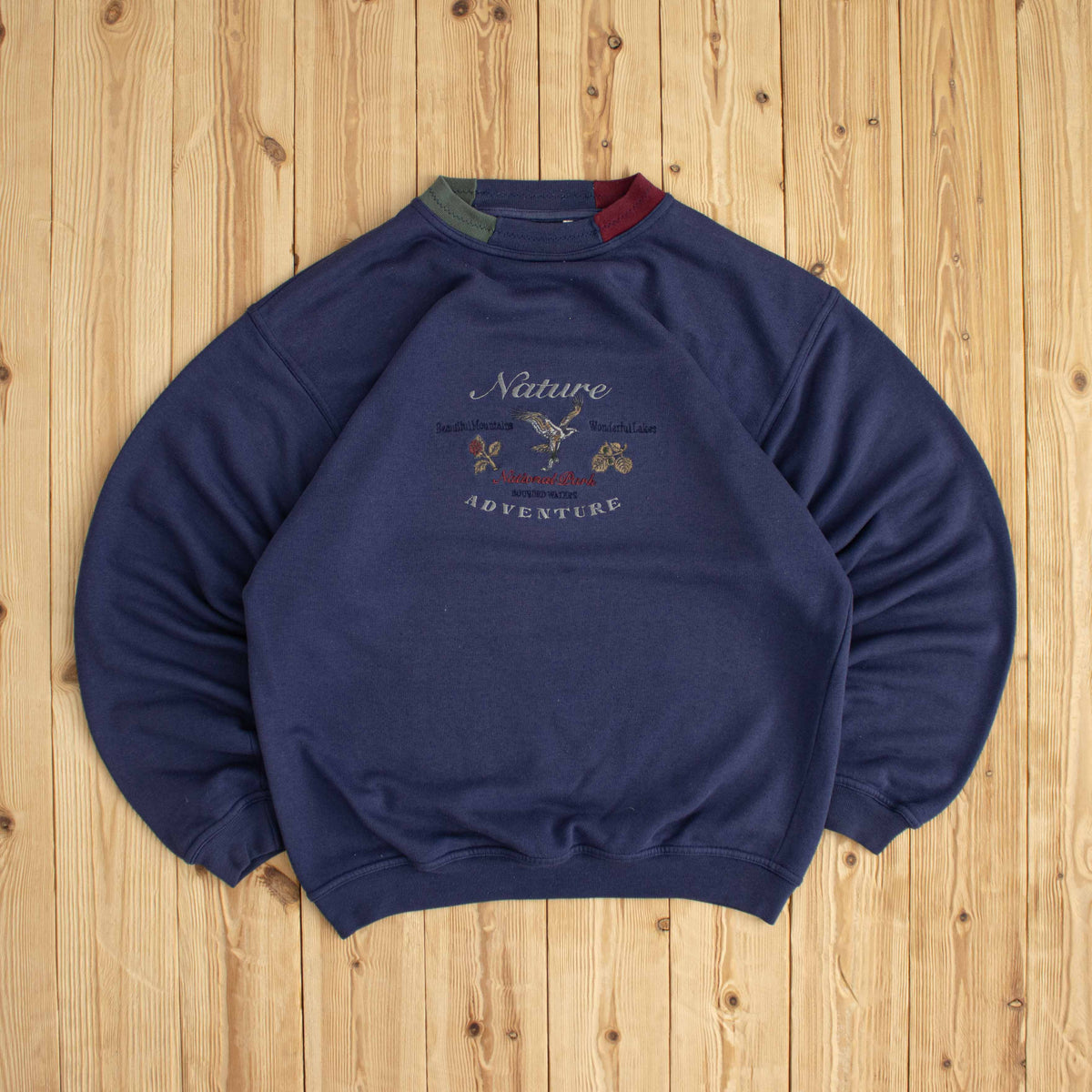 (L) Bounded Waters Nature Adventure Vintage Embroidered Sweatshirt Blue