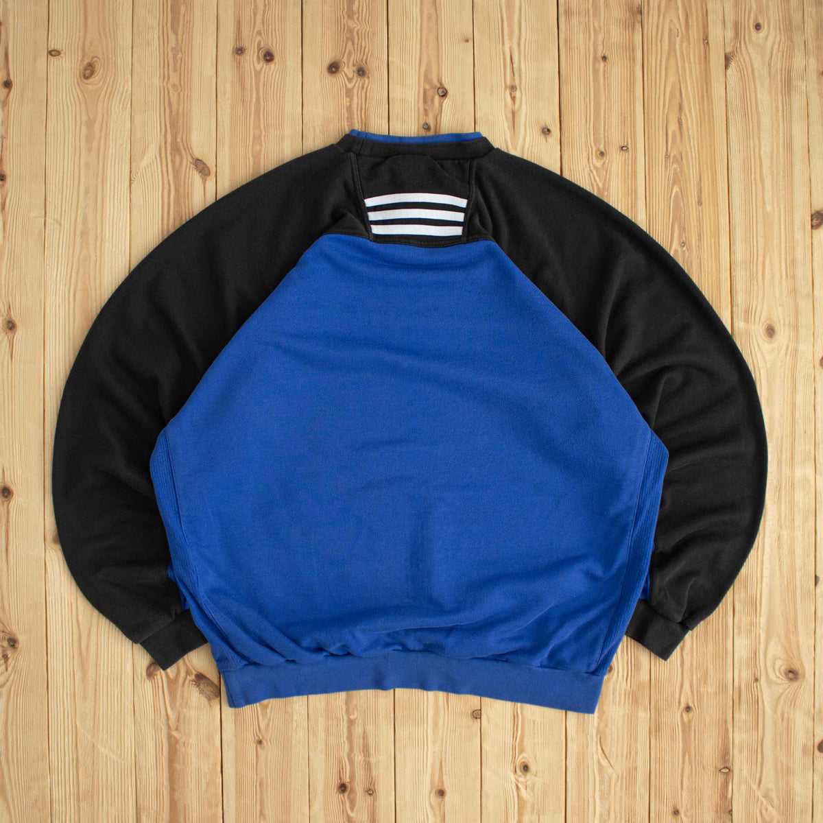 (XL/XXL) Adidas Center Logo Vintage Embroidered Sweatshirt Blue