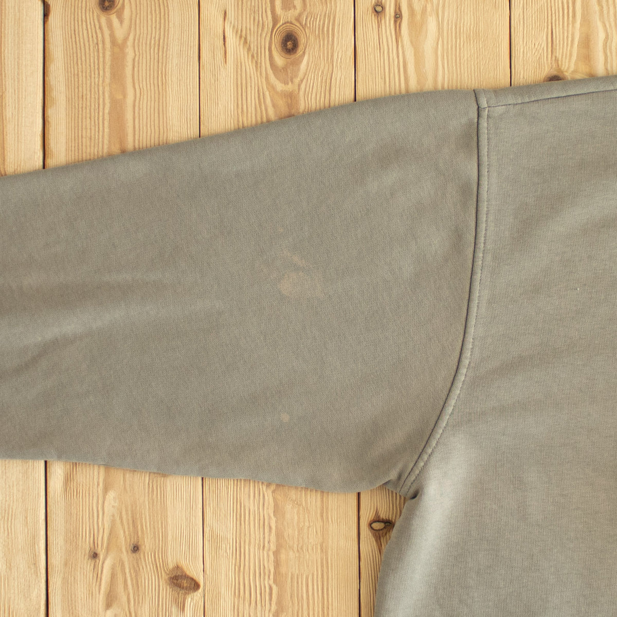 (M/L) Nike Athletic Vintage Embroidered Sweatshirt Beige