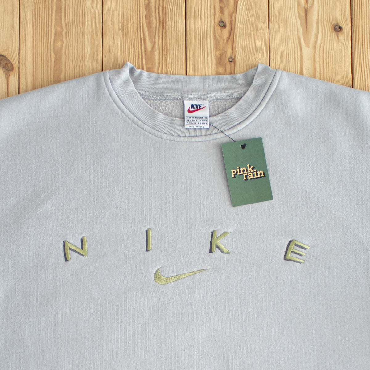 (L/XL) Nike Spell Out Vintage Embroidered Sweatshirt Gray