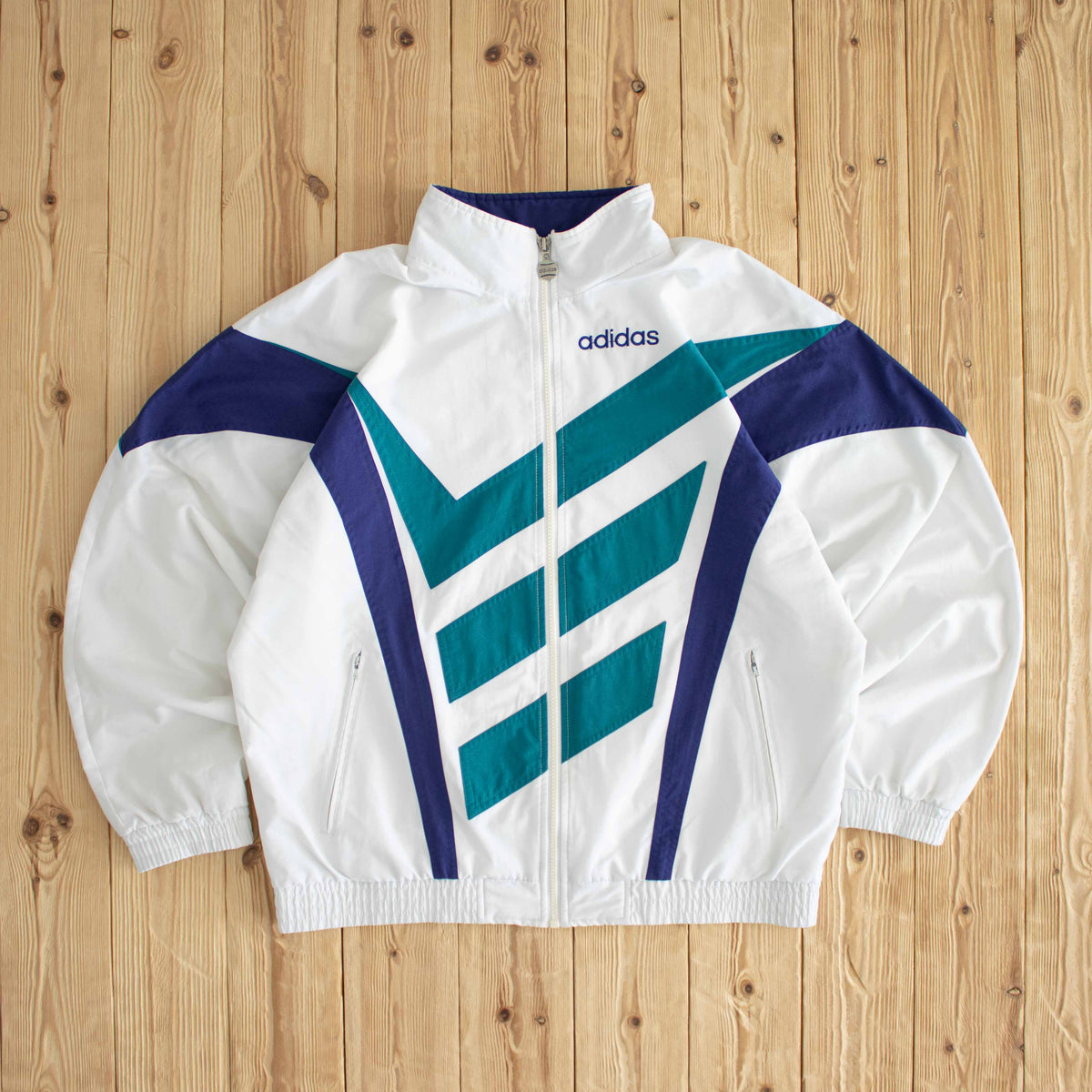 (L) Adidas Vintage Striped Embroidered Jacket White