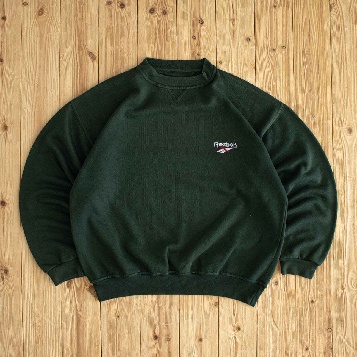 (M/L) Reebok Vintage Essential Embroidered Sweatshirt Green