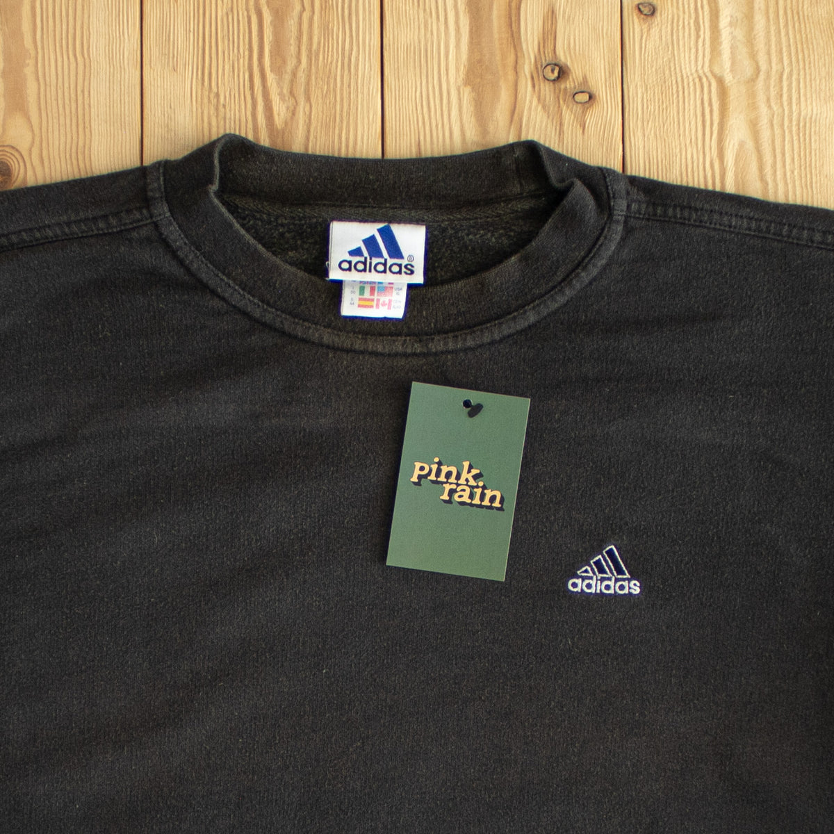 (M) Adidas Vintage Essential Embroidered Sweatshirt Black