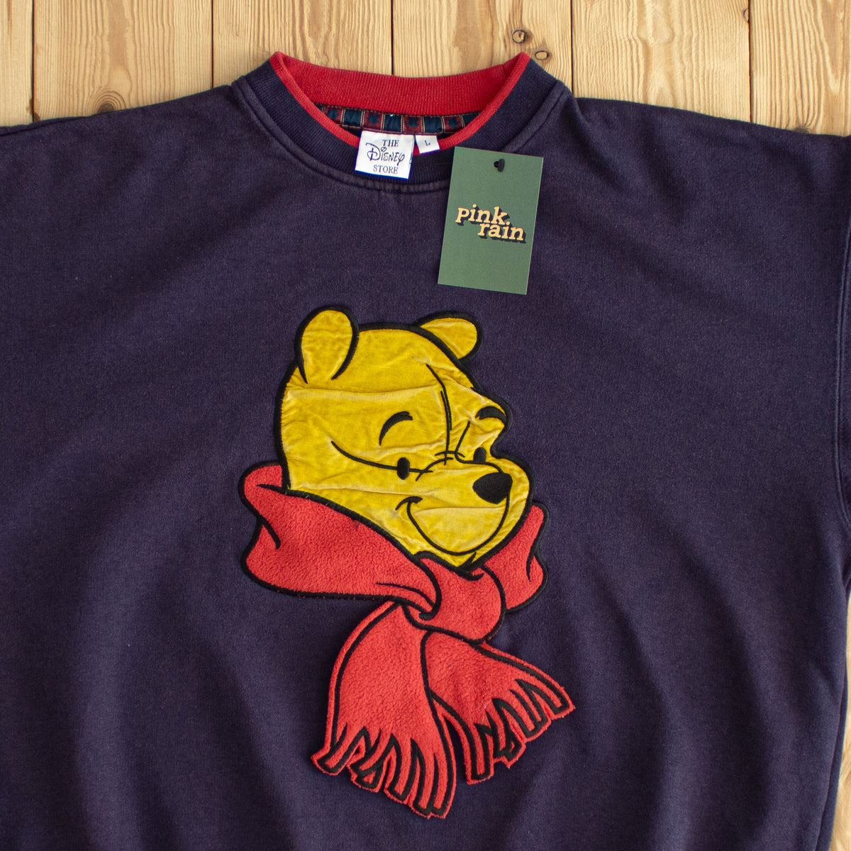 (M) Disney Winnie The Pooh Vintage Embroidered Sweatshirt Blue