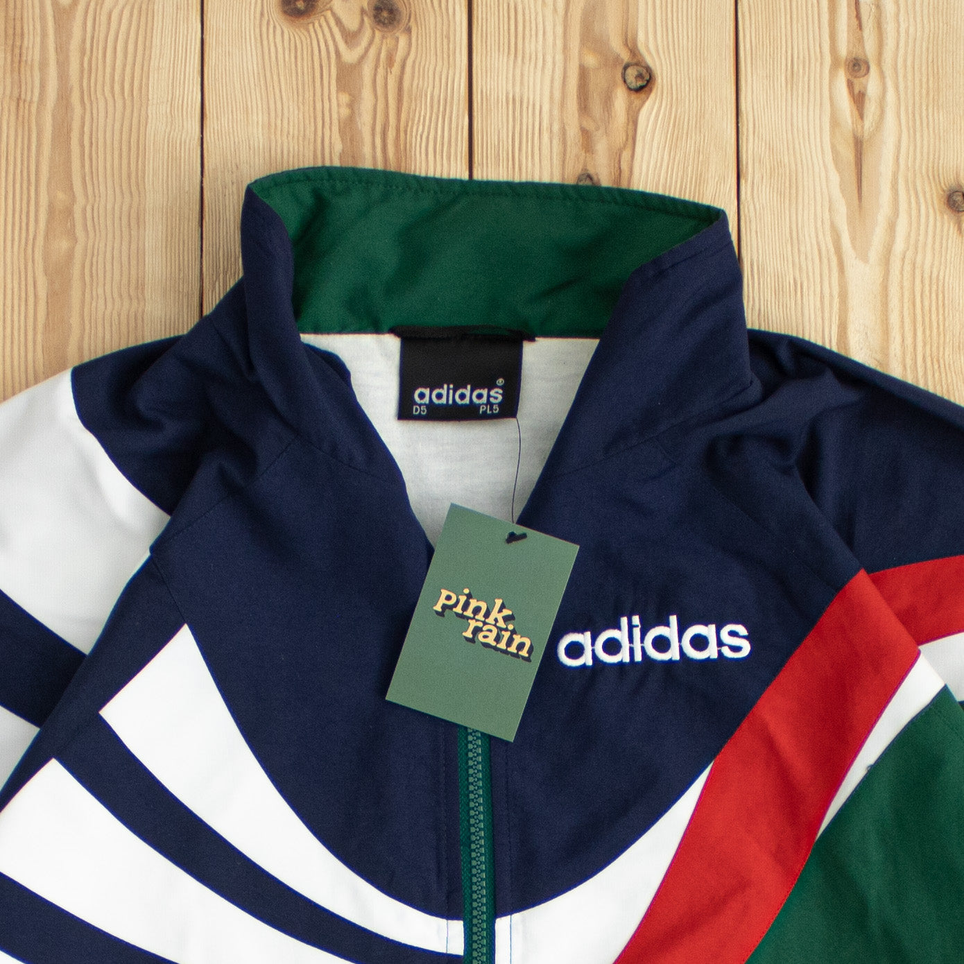 (L) Vintage Adidas Embroidered Jacket