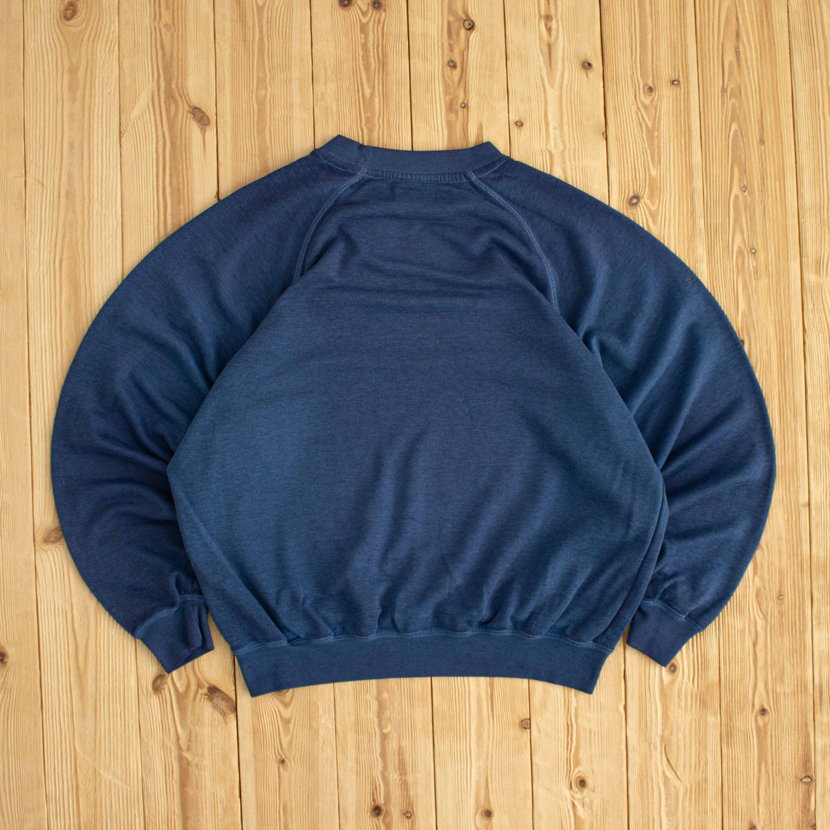 (M) Adidas Vintage Essential Embroidered Sweatshirt Blue
