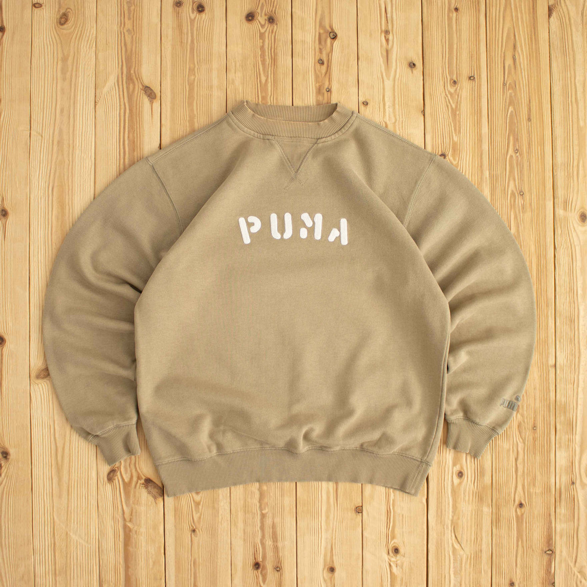 (M) Puma Spell Out Vintage Embroidered Sweatshirt Beige