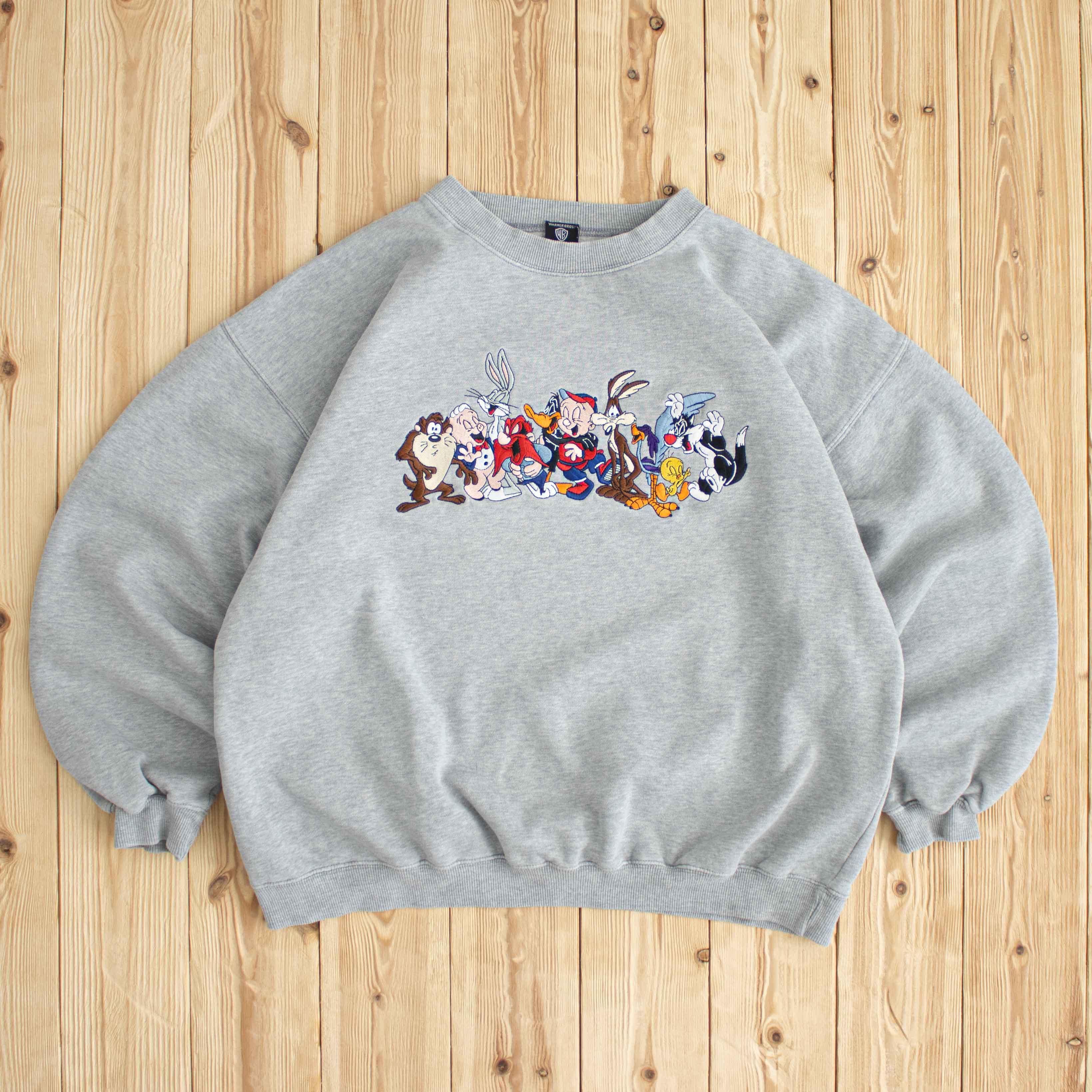 (M) Vintage Warner Bros Gang Embroidered Sweatshirt