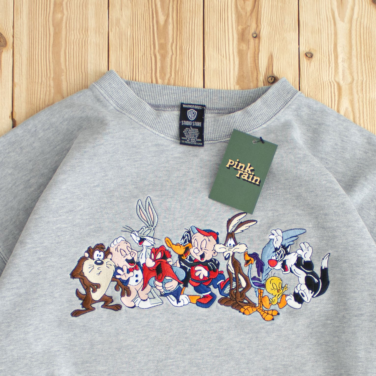 (M) Vintage Warner Bros Gang Embroidered Sweatshirt