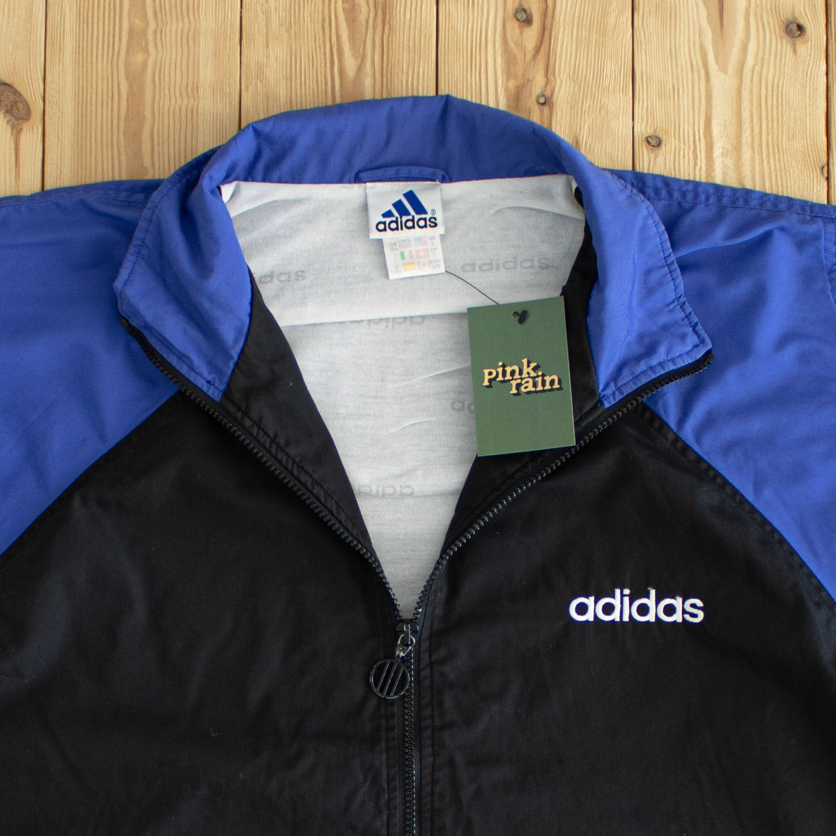 (L) Adidas Vintage Embroidered Jacket Black Blue