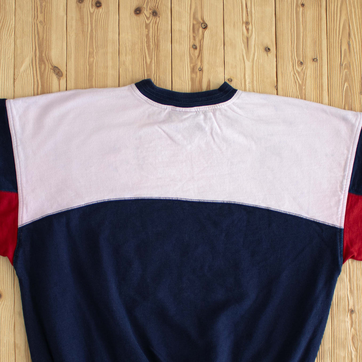 (XL) Adidas International Citizens Vintage Embroidered Sweatshirt Blue