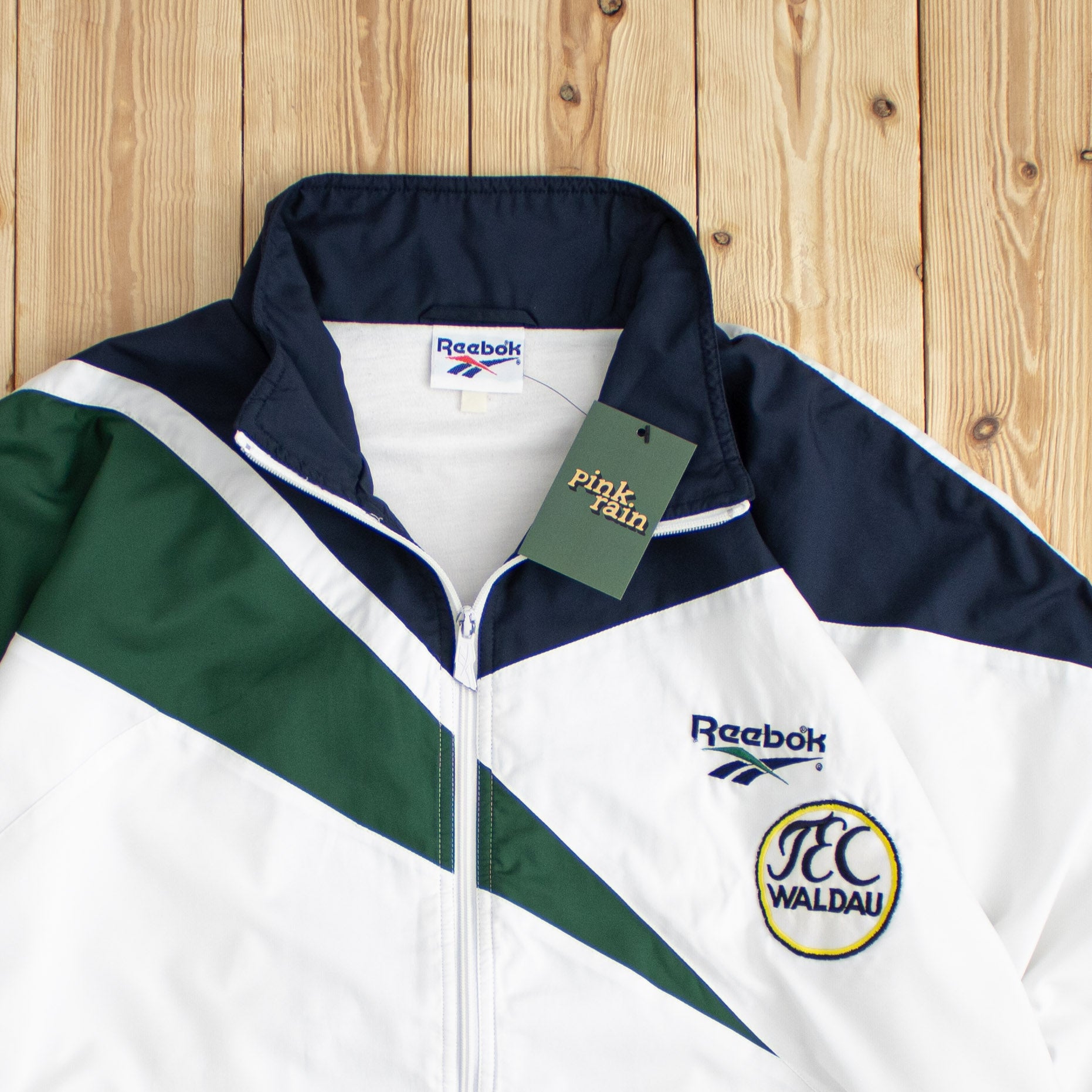 (XL) Vintage Reebok Waldau Embroidered Jacket