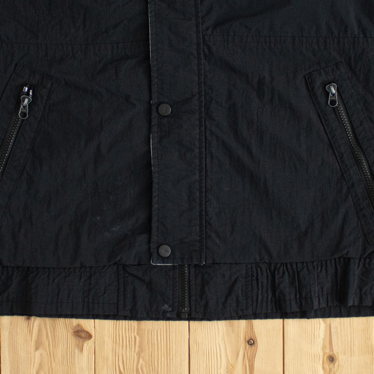(S/M) Nike Swoosh Vintage Embroidered Puffer Jacket Black