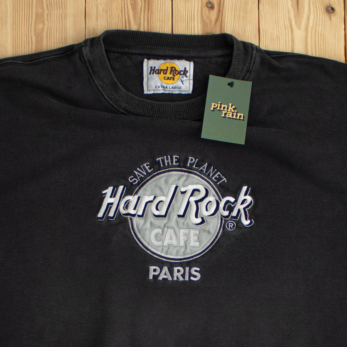 (L/XL) Hard Rock Cafe Paris Vintage Embroidered Sweatshirt Black