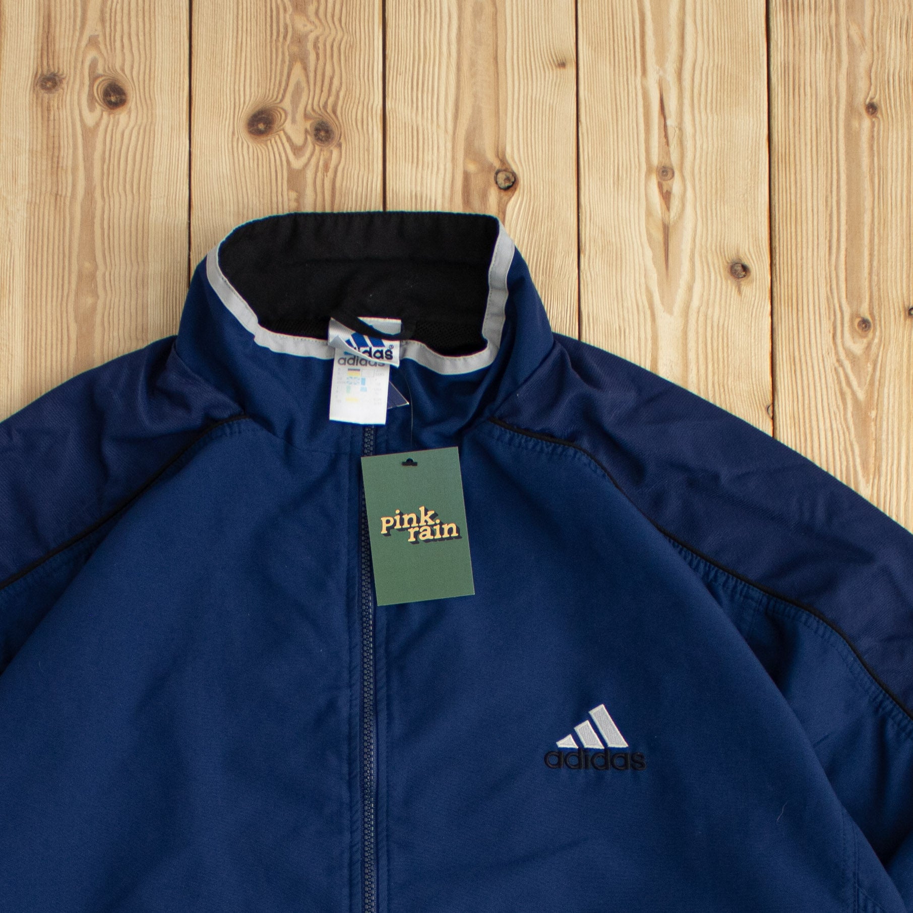 (L) Vintage Adidas Essential Embroidered Jacket