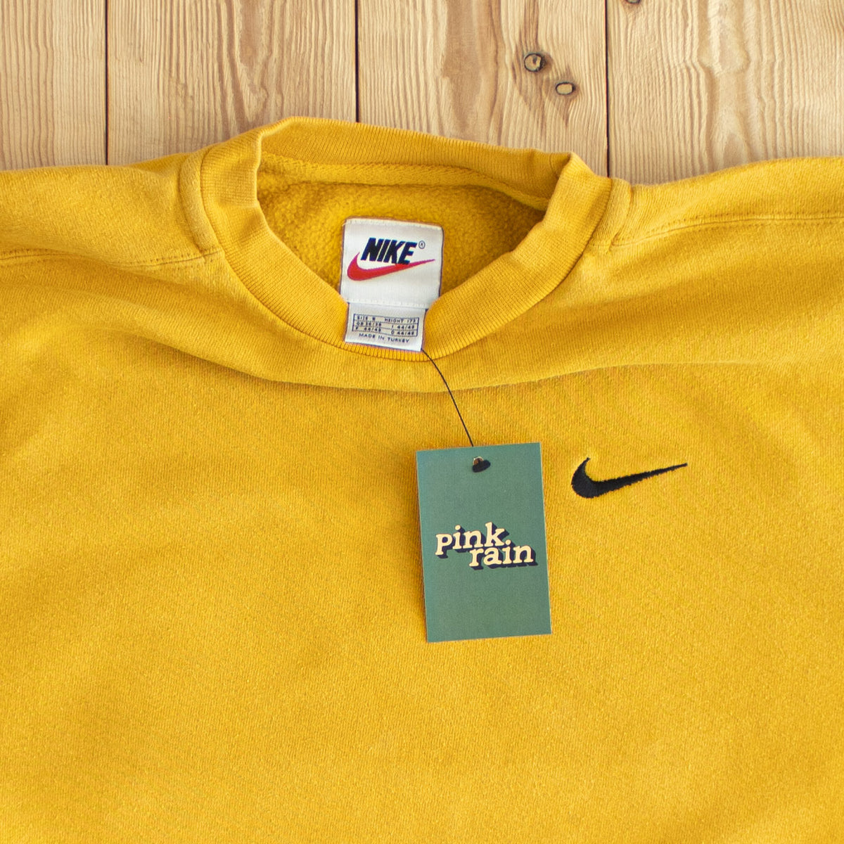 (S/M) Nike Vintage Essential Embroidered Sweatshirt Yellow