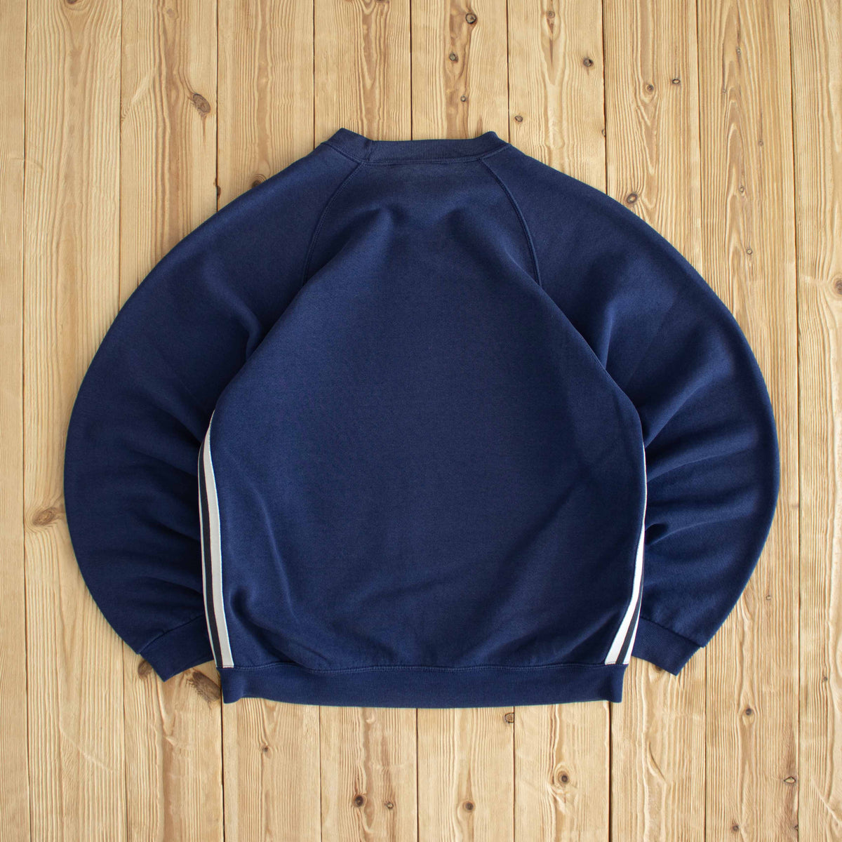 (M) Adidas Vintage Essential Embroidered Sweatshirt Blue