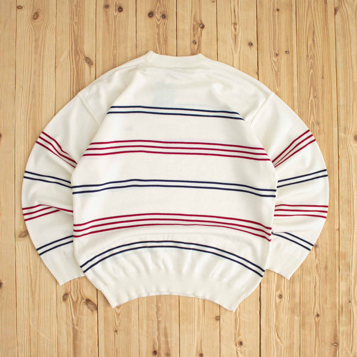 (L) Lacoste Vintage Embroidered Striped Light Sweater Beige