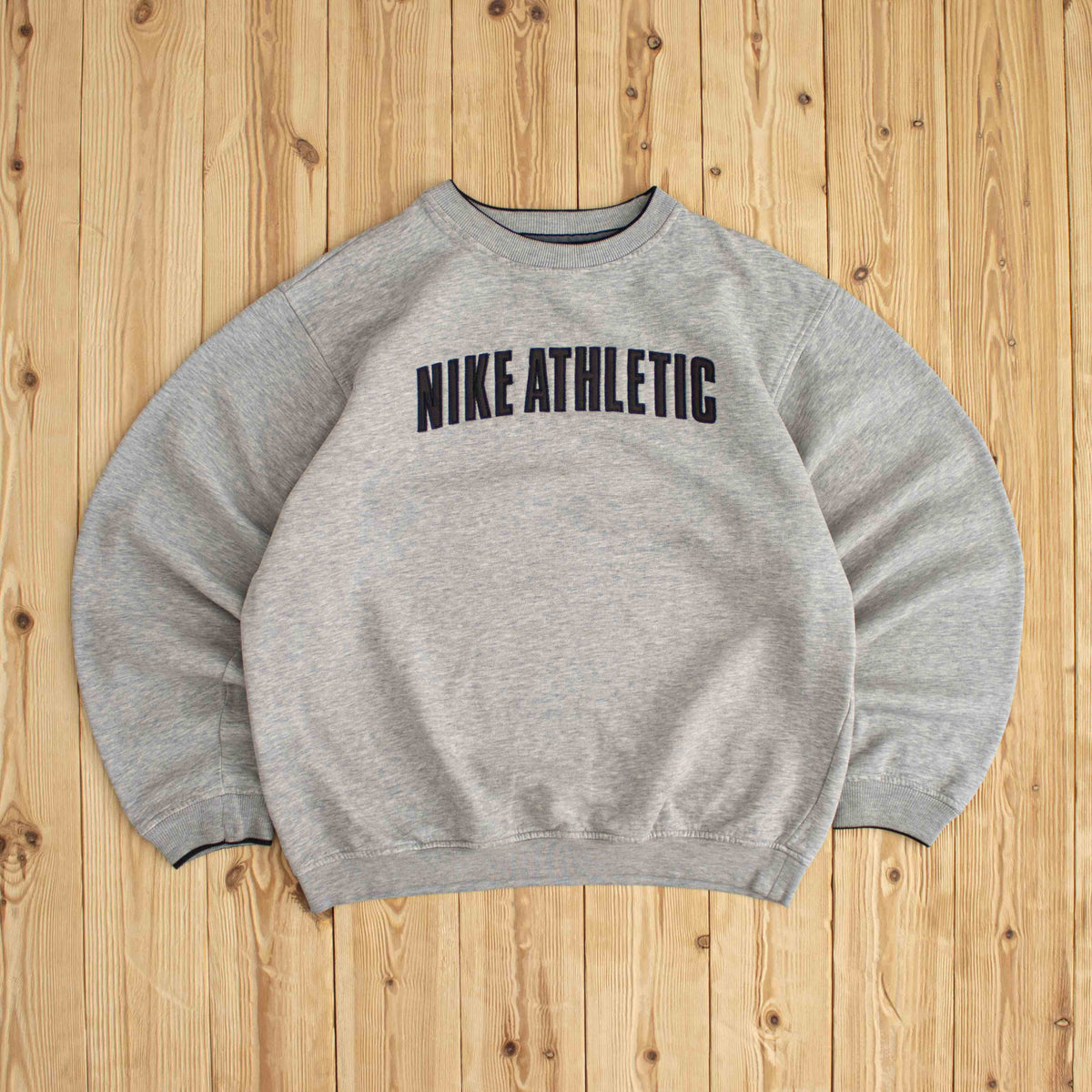 (S/M) Nike Athletic Vintage Embroidered Sweatshirt Gray