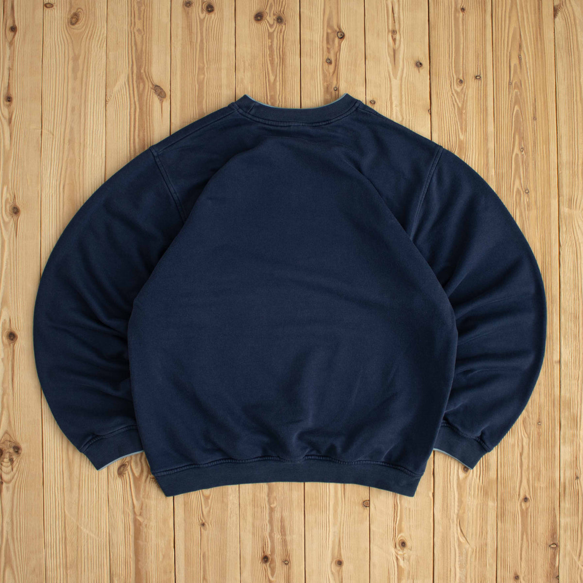 (M/L) Nike Athletic Vintage Embroidered Sweatshirt Blue
