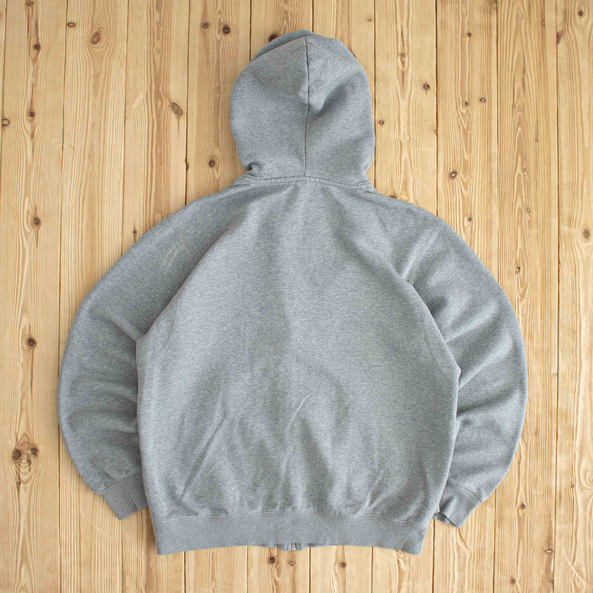 (M) Nike Vintage Essential Embroidered Full-Zip Hoodie Gray