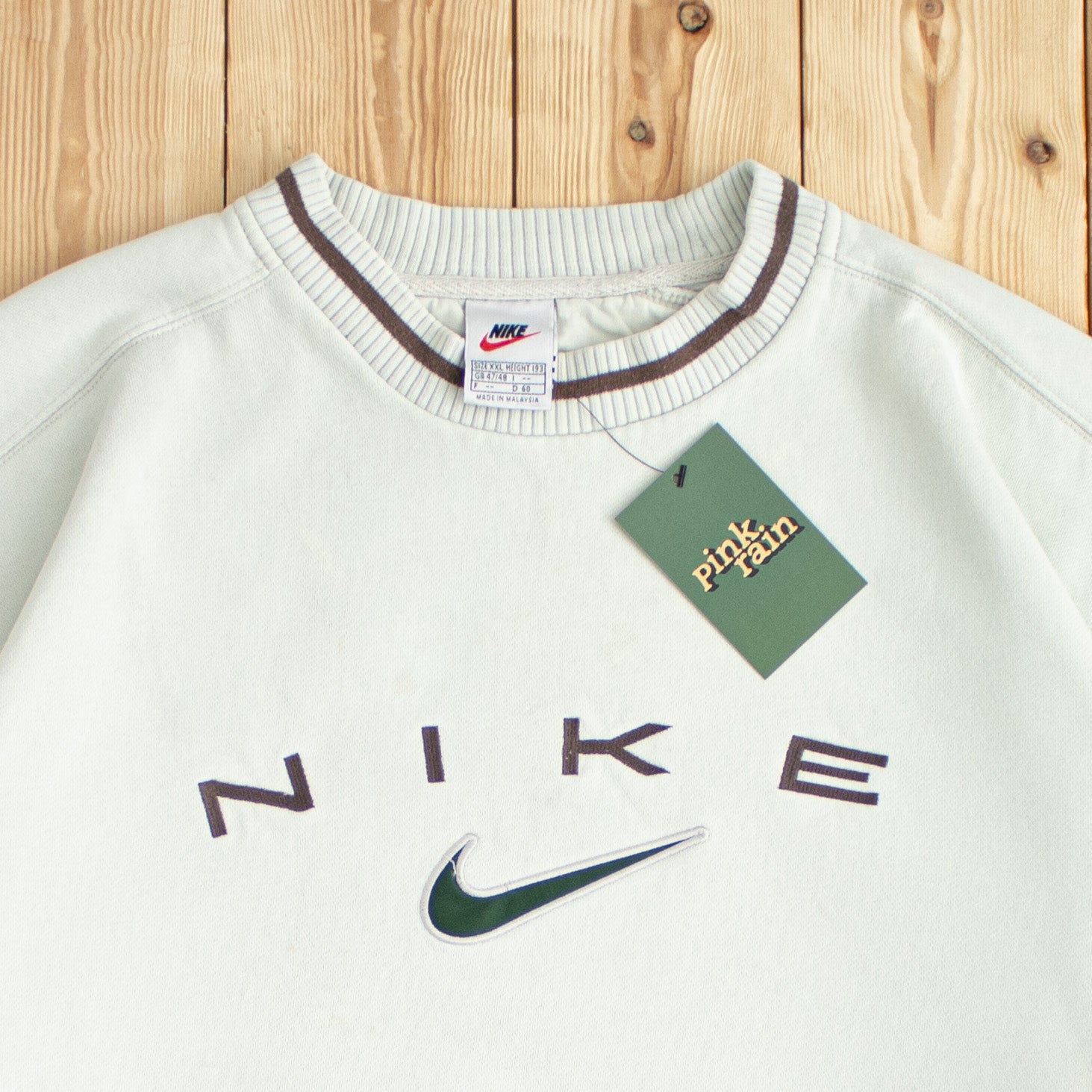 (XL) Vintage Nike Spell Out Embroidered Sweatshirt