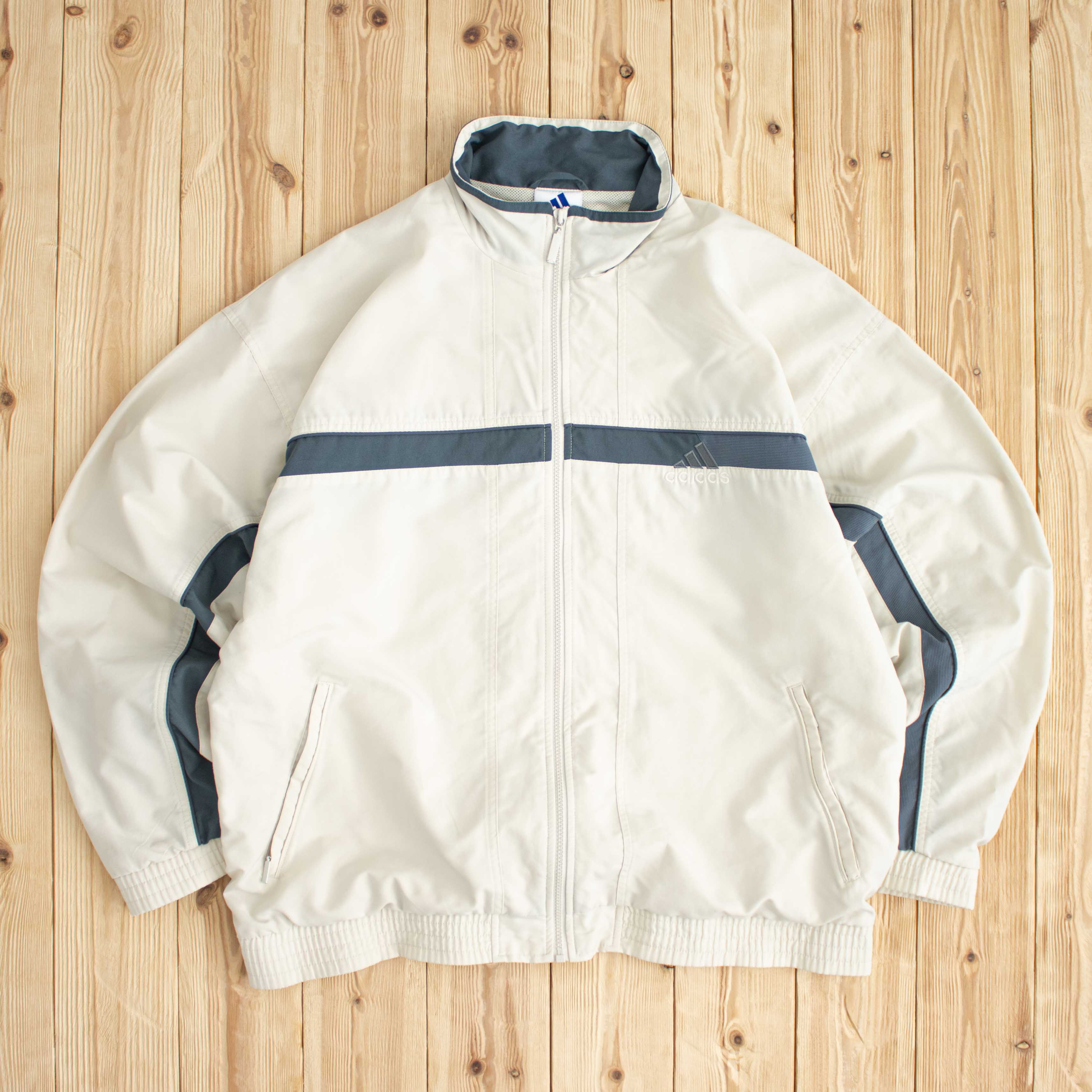 (L/XL) Vintage Adidas Logo Embroidered Jacket