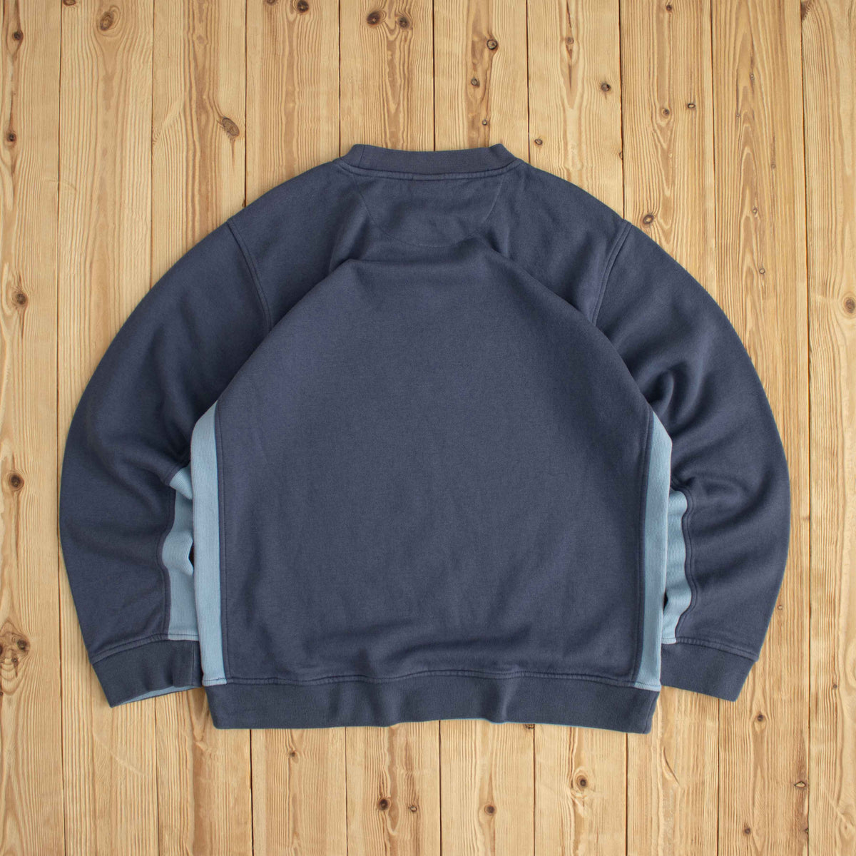 (M) Nike Spell Out Vintage Embroidered Sweatshirt Blue